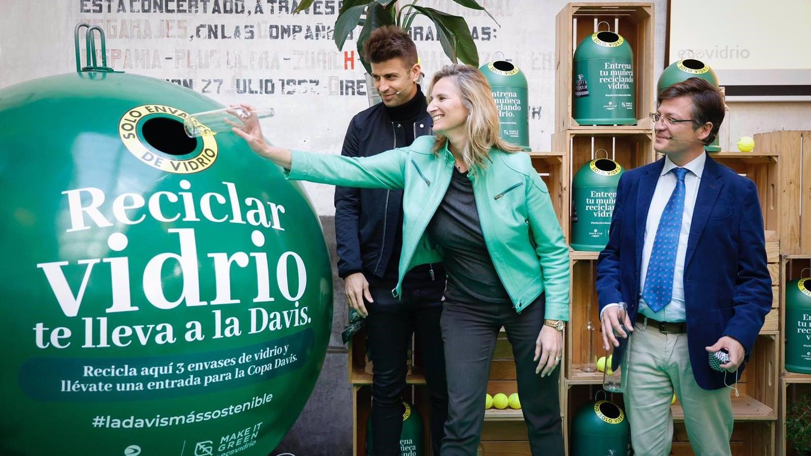 La Copa David regalará 15.000 entradas dobles a madrileños que depositen tres recipientes de vidrio en puntos especiales La Copa David regalará 15.000 entradas dobles a madrileños que depositen tres recipientes de vidrio en puntos especiales