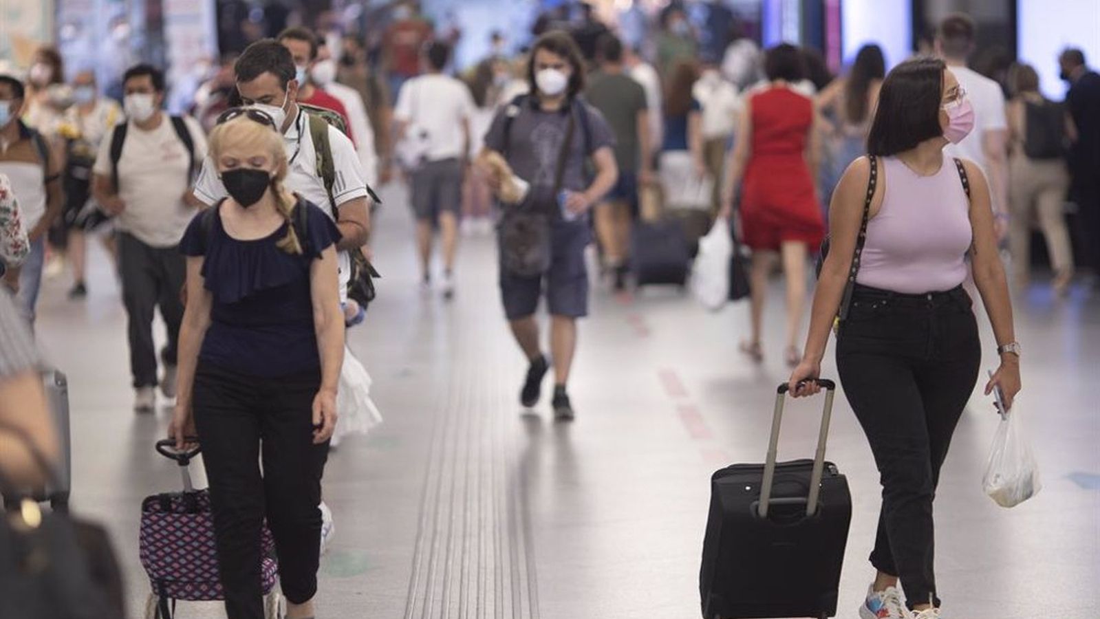 Renfe se suma al 'Black Friday' y promociona billetes para viajar en 2022