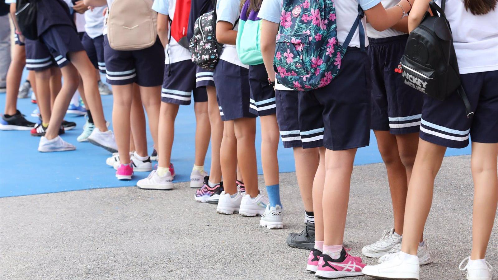 La Junta de Chamartín evalúa el dispositivo especial en los colegios tras la agresión de un menor