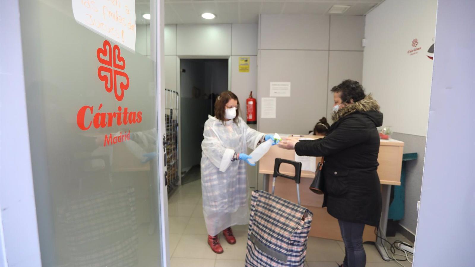 Cáritas inicia la campaña 'Esta Navidad, cada portal importa' para ayudar a familias madrileñas que no llegan a fin de mes Cáritas inicia la campaña 'Esta Navidad, cada portal importa' para ayudar a familias madrileñas que no llegan a fin de mes