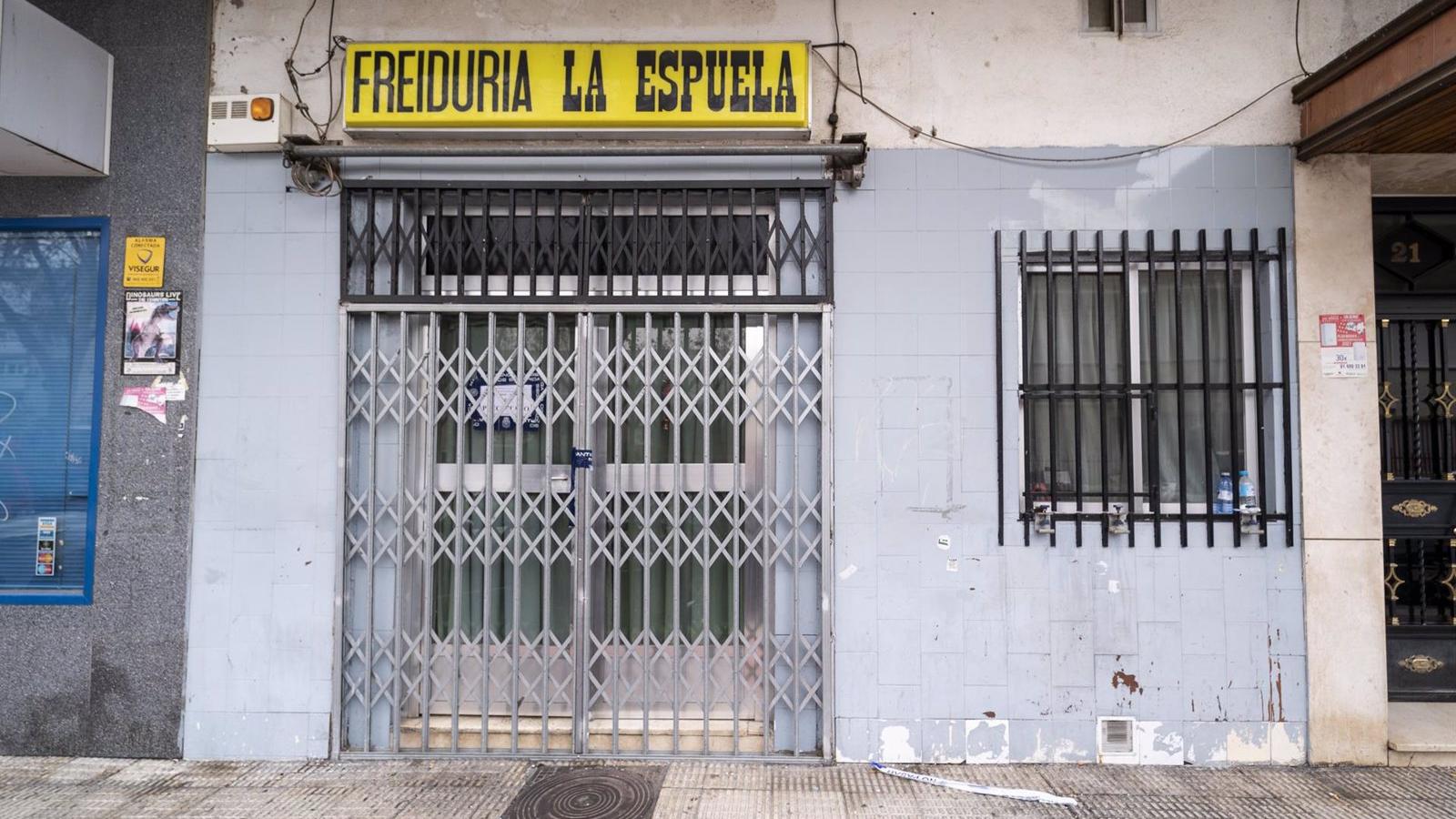 Detenido un hombre de 52 años implicado en el doble crimen del bar de Parla Detenido un hombre de 52 años implicado en el doble crimen del bar de Parla