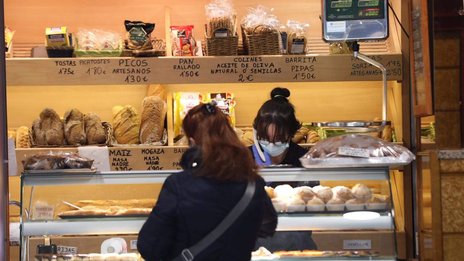 El pequeño comercio desaparece