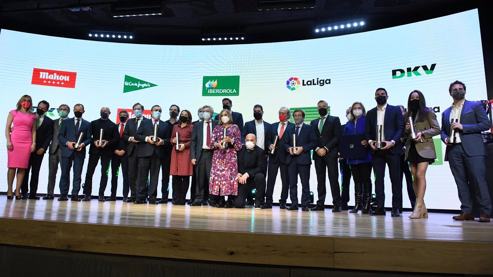 Martínez-Almeida, el Atlético, Benzema y LaLiga, premiados en la VI Gala de la APDM