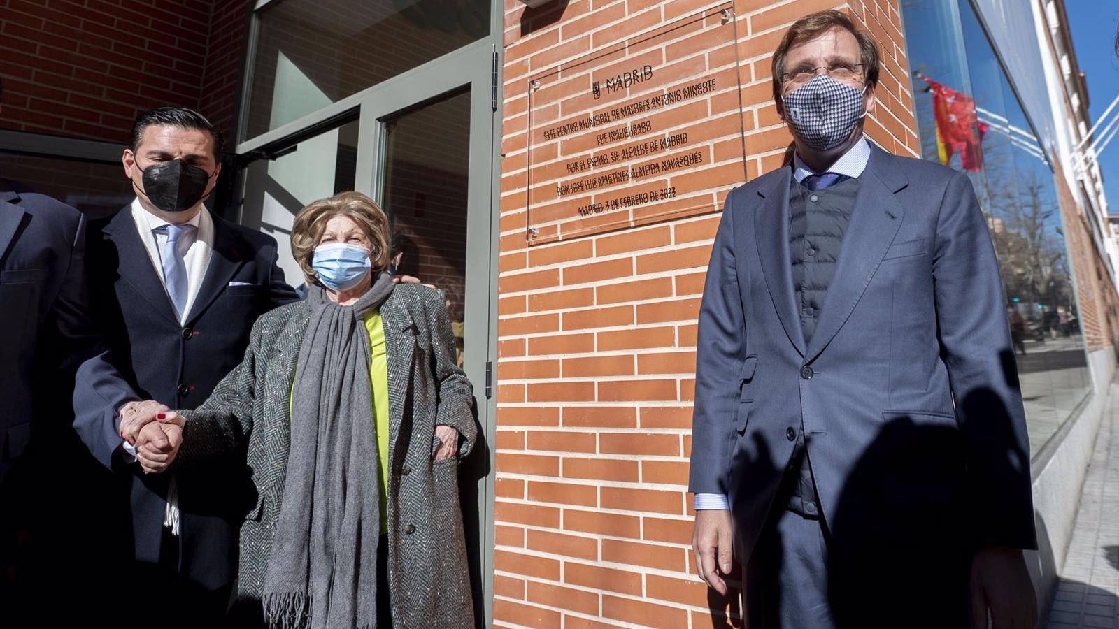 Mingote da nombre al nuevo centro de mayores de Chamberí, con cuatro plantas y 5.500 usuarios Mingote da nombre al nuevo centro de mayores de Chamberí, con cuatro plantas y 5.500 usuarios