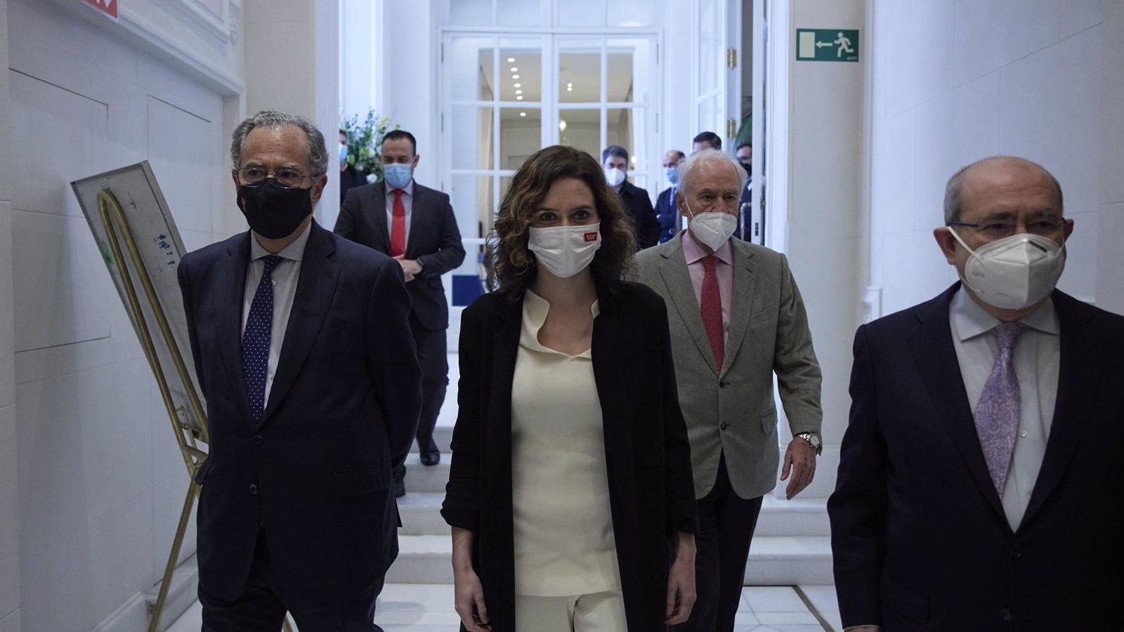 El Gobierno de Ayuso ve "un grave error" que Vox presente una enmienda de totalidad a la ley de autonomía financiera El Gobierno de Ayuso ve "un grave error" que Vox presente una enmienda de totalidad a la ley de autonomía financiera