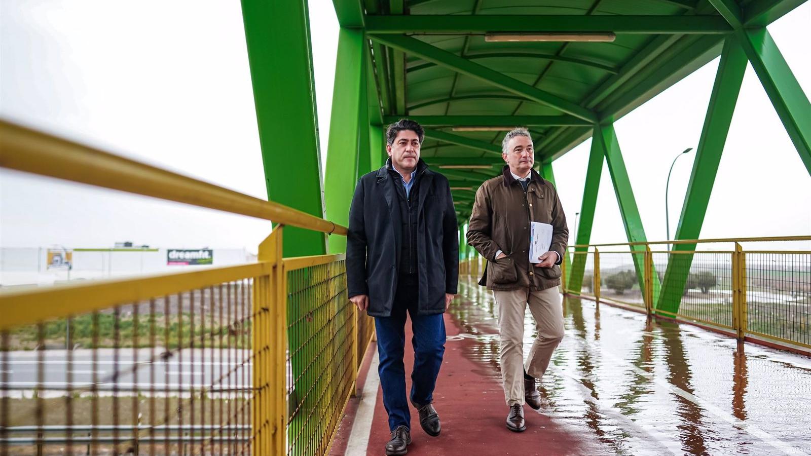 La Comunidad coordinará una red de investigación con universidades para proyectos de mejora en la red de transportes