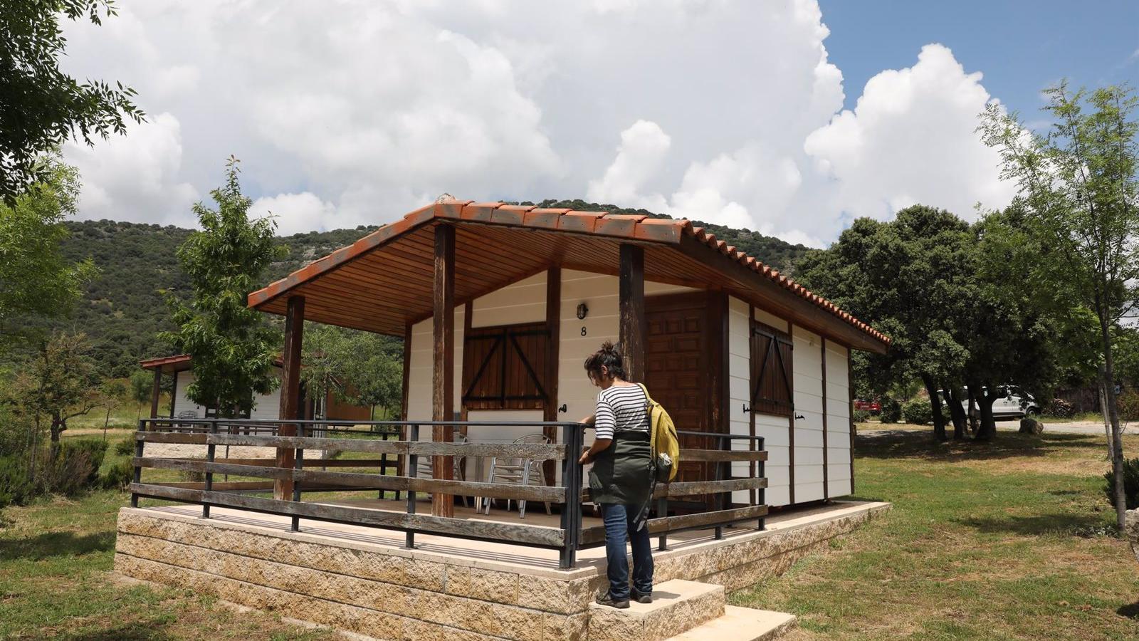 Las pernoctaciones en alojamientos turísticos extrahoteleros de la región casi se triplican en enero