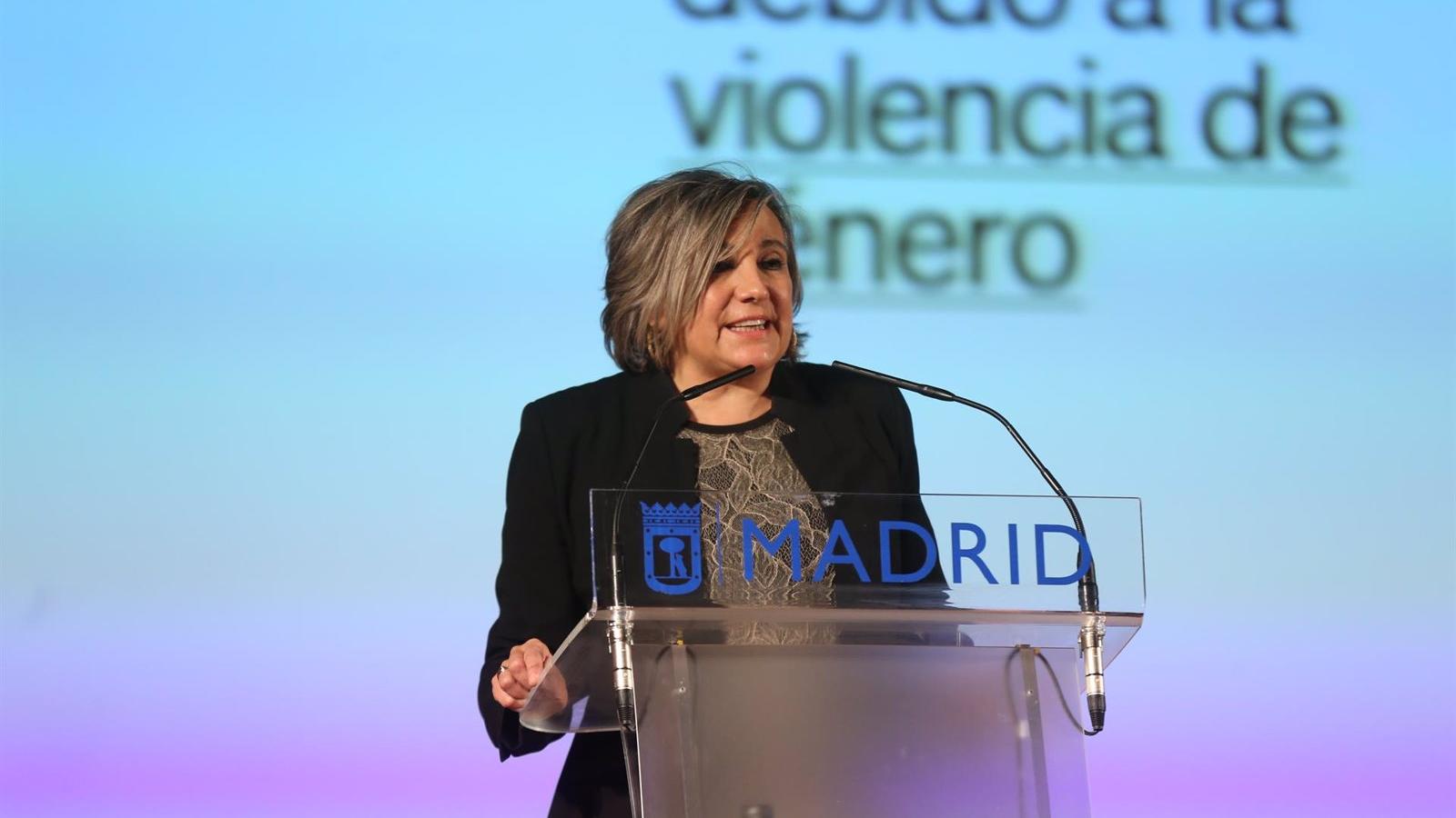 Vox dedica el día "a todas las madres que sufren la guerra" y reclama un feminismo "fuera del negocio"