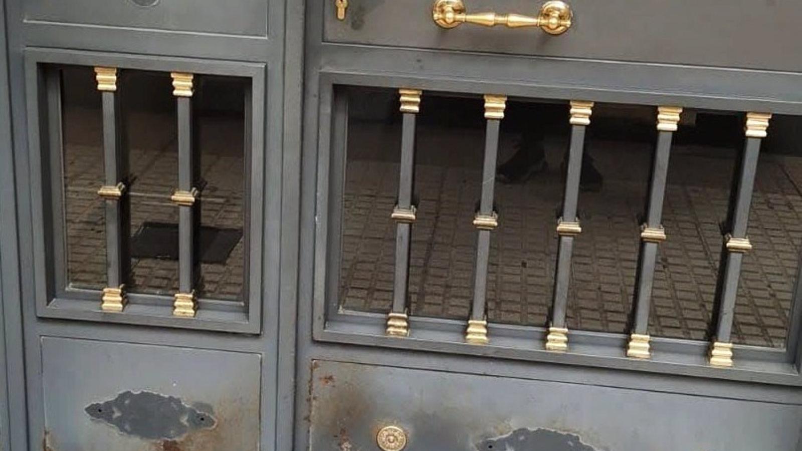 Vecinos de Getafe denuncian el robo de tiradores y embellecedores en numerosos portales