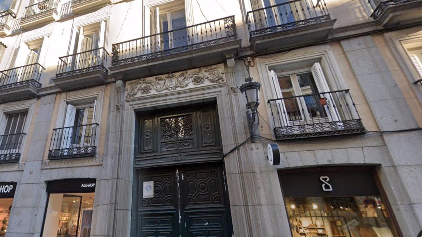 La autopsia confirma que la madre e hijo encontrados en su piso de Atocha no fallecieron por causas violentas