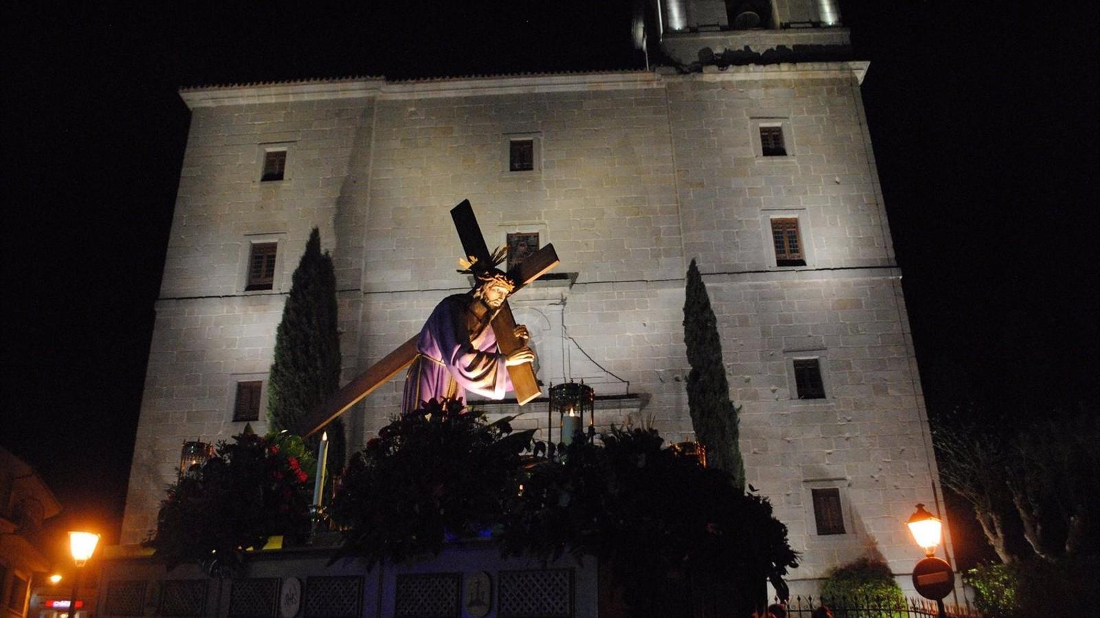 El Ayuntamiento de Valdemorillo colocará señales para evitar la presencia de vehículos en las procesiones de Semana Santa