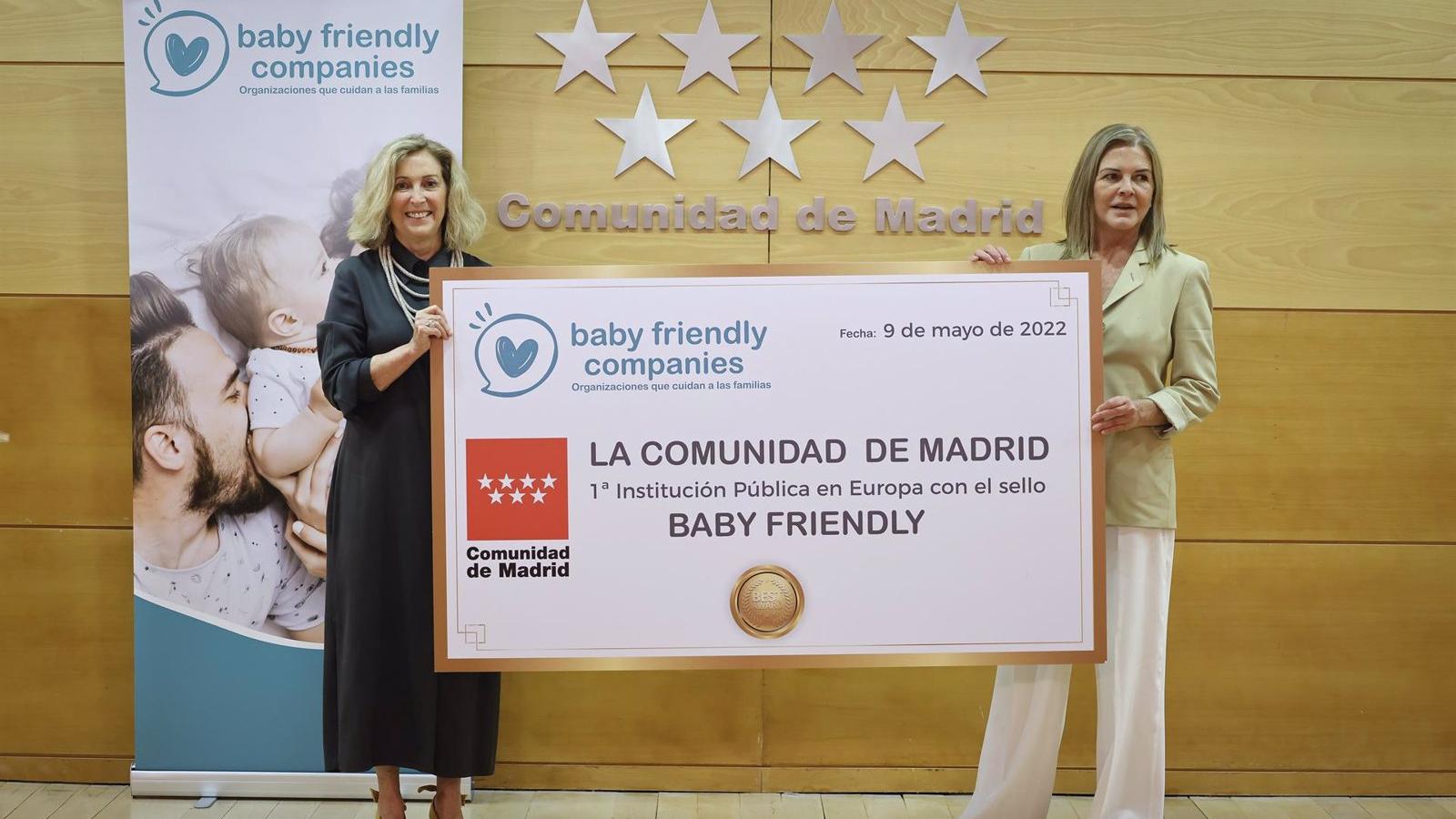 La Comunidad de Madrid ya ha concedido 1.700 ayudas de 500 euros mensuales a madres menores de 30 años
