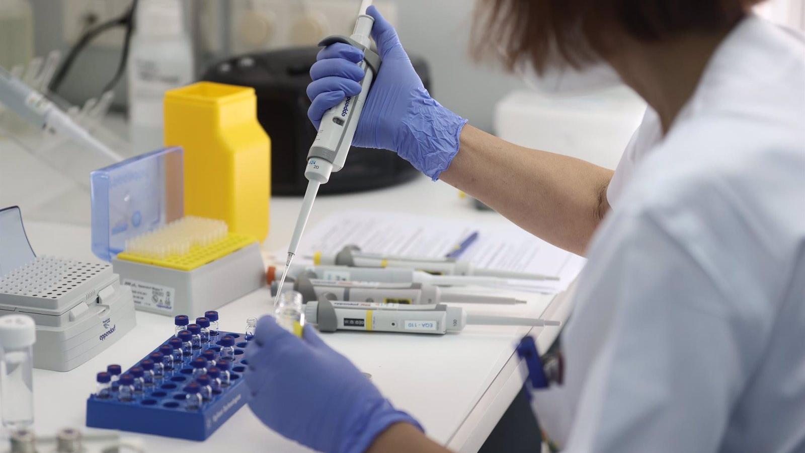10.000 plazas para estabilizar al personal sanitario de la región
