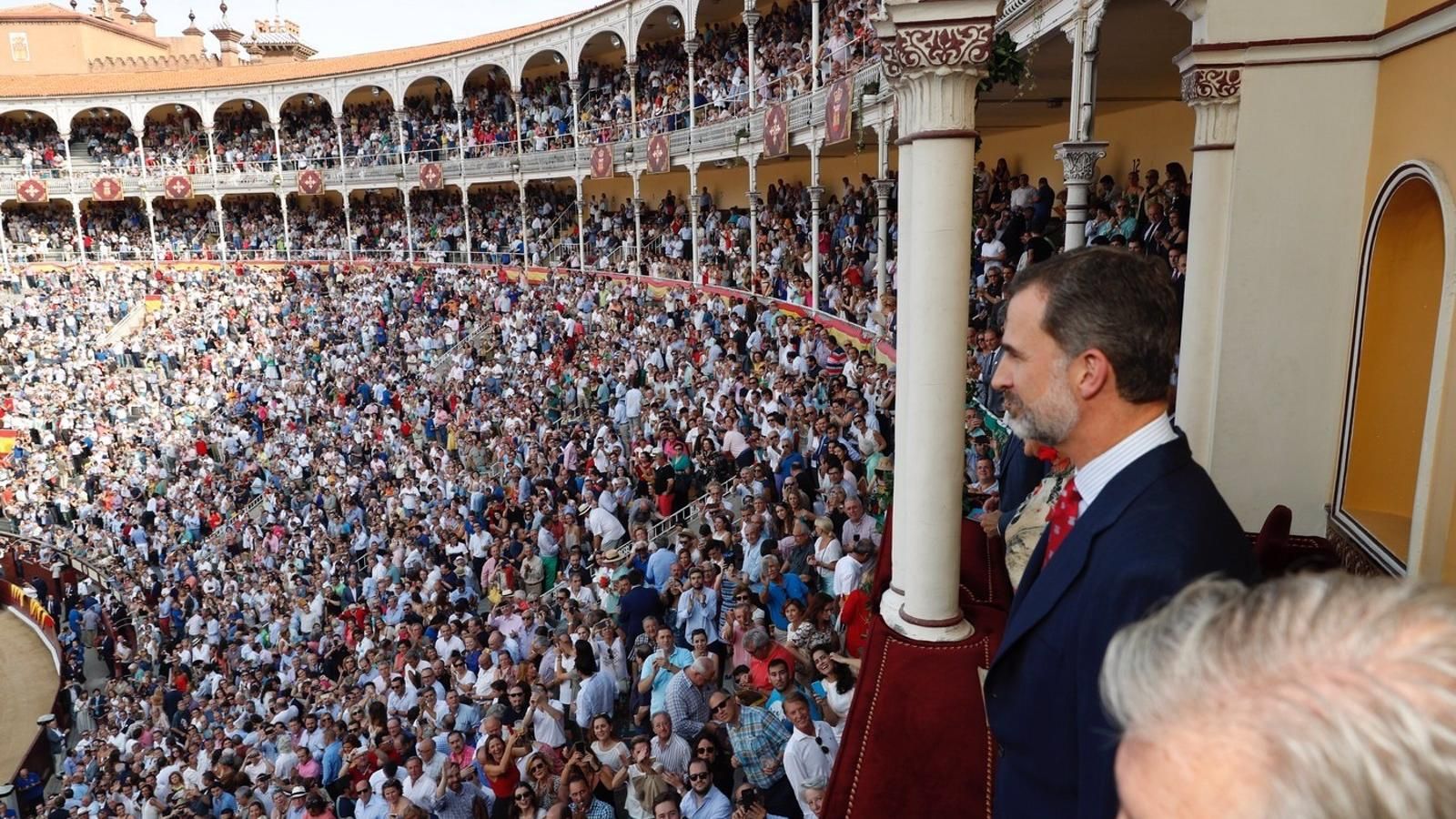 El Rey vuelve a los toros tras dos años de pandemia para asistir a la Corrida de la Beneficencia en Las Ventas El Rey vuelve a los toros tras dos años de pandemia para asistir a la Corrida de la Beneficencia en Las Ventas