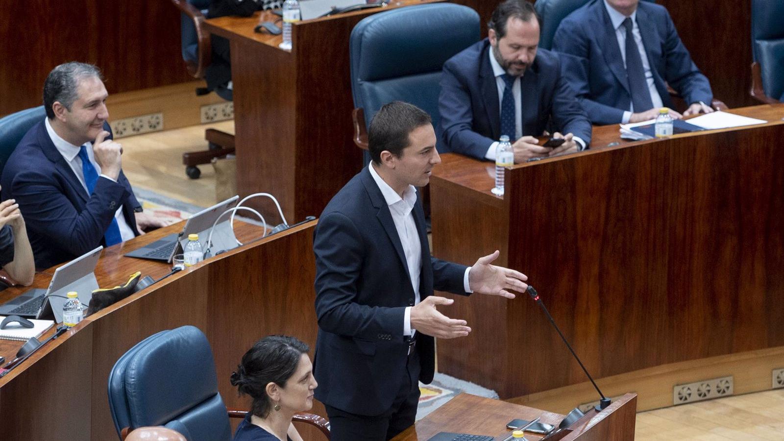 Lobato reta a Díaz Ayuso a enfrentar sus modelos fiscales públicamente y ella le dice que las ideas del PSOE son 