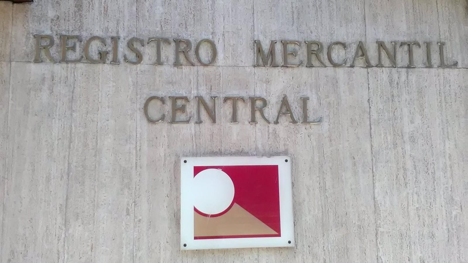 La creación de empresas en Madrid cae un 15,3% en abril y las disoluciones un 10,4% La creación de empresas en Madrid cae un 15,3% en abril y las disoluciones un 10,4%