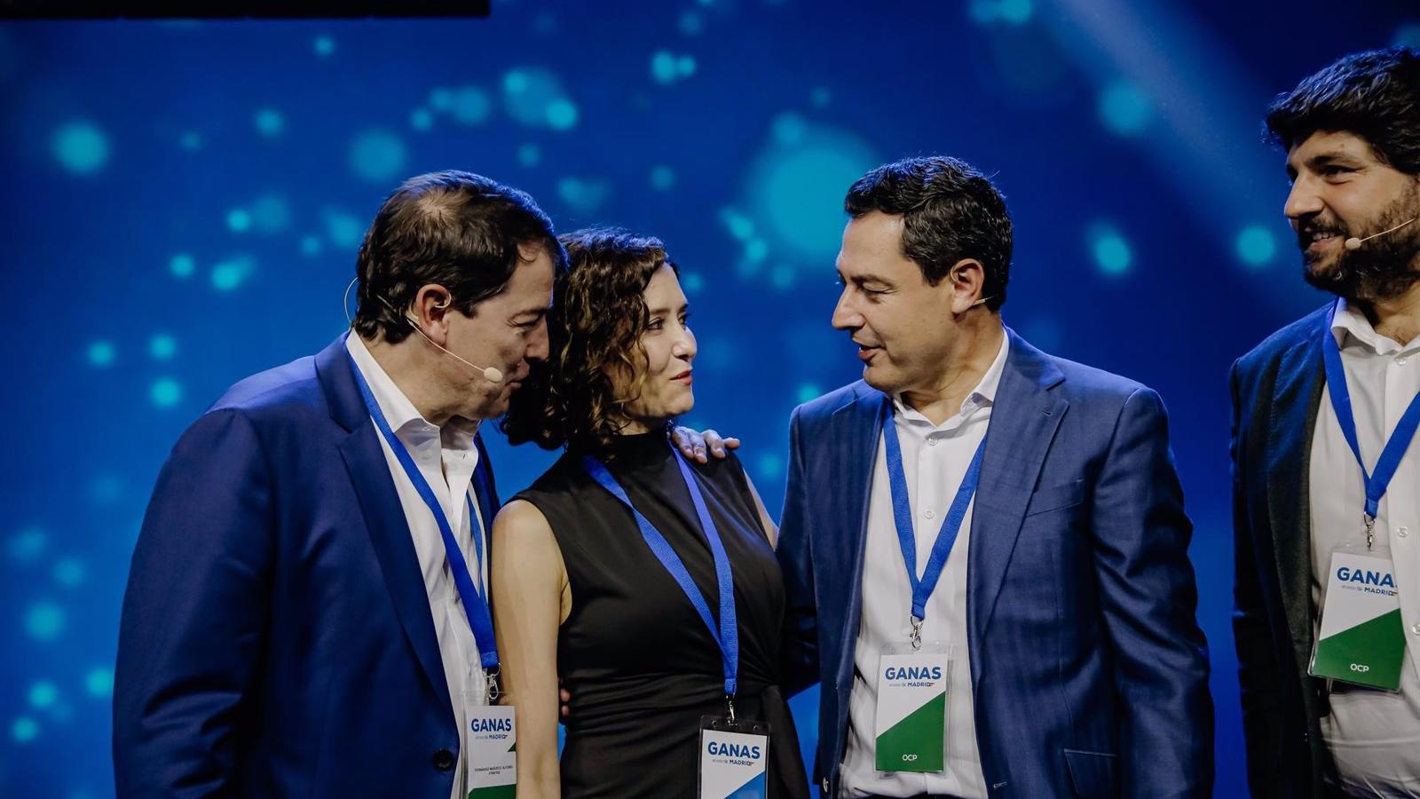 Díaz Ayuso alaba el trabajo del PP andaluz tras la victoria y el liderazgo de Feijóo Díaz Ayuso alaba el trabajo del PP andaluz tras la victoria y el liderazgo de Feijóo