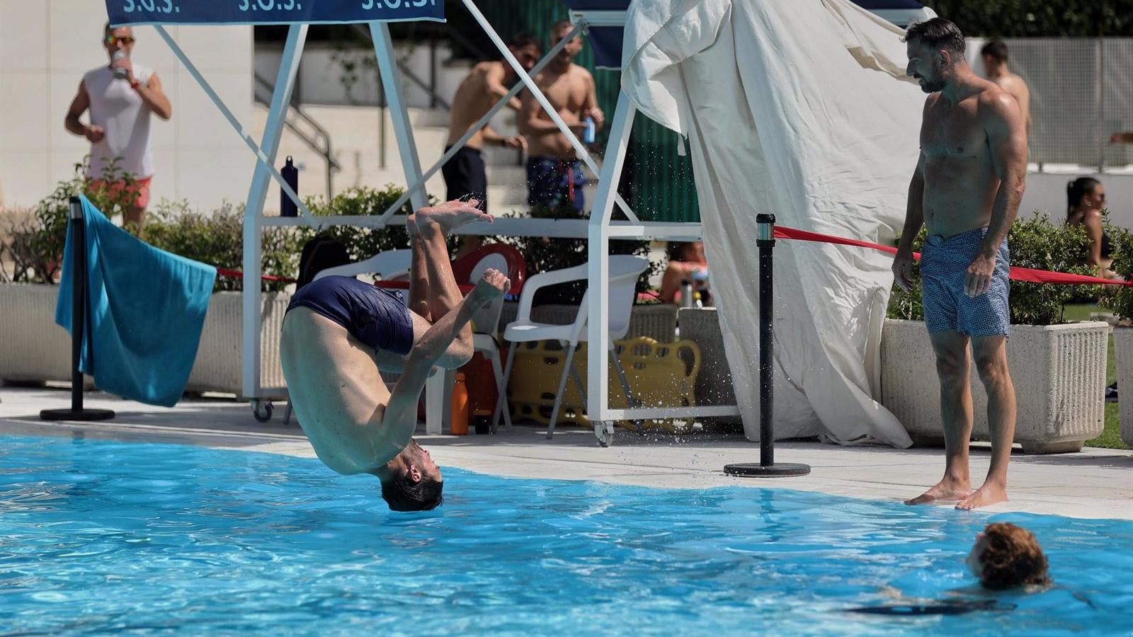 Más Madrid critica que la piscina del polideportivo Luis Aragonés sigue cerrada desde Filomena y seguirá así todo el verano