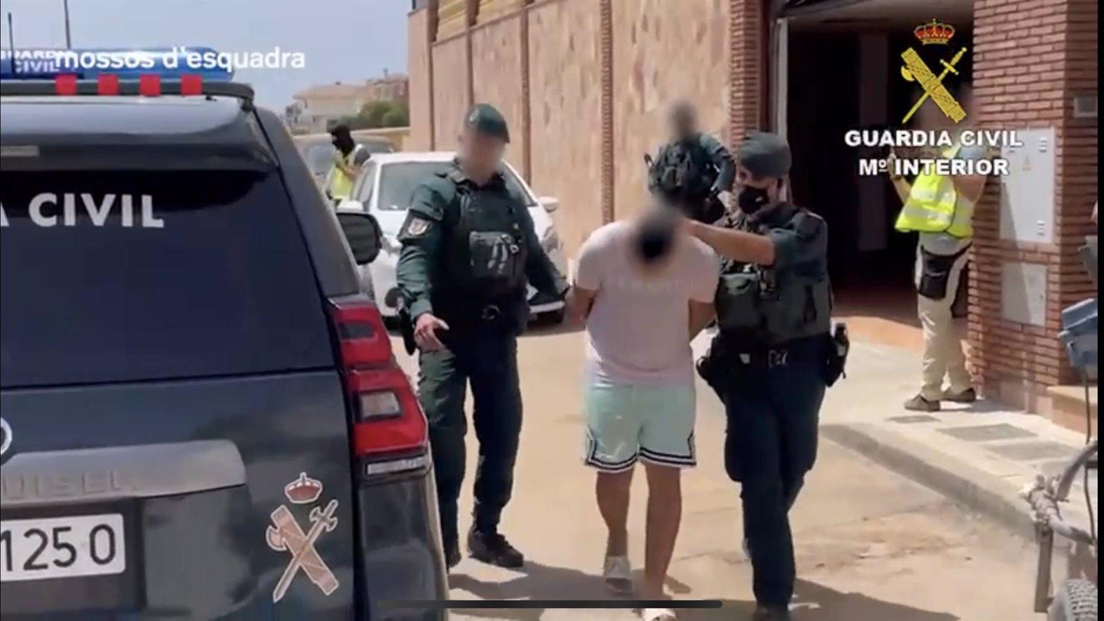 Cae el 'Clan de los viajeros', una banda de Villaverde, por asaltar centros comerciales de todo el territorio Cae el 'Clan de los viajeros', una banda de Villaverde, por asaltar centros comerciales de todo el territorio