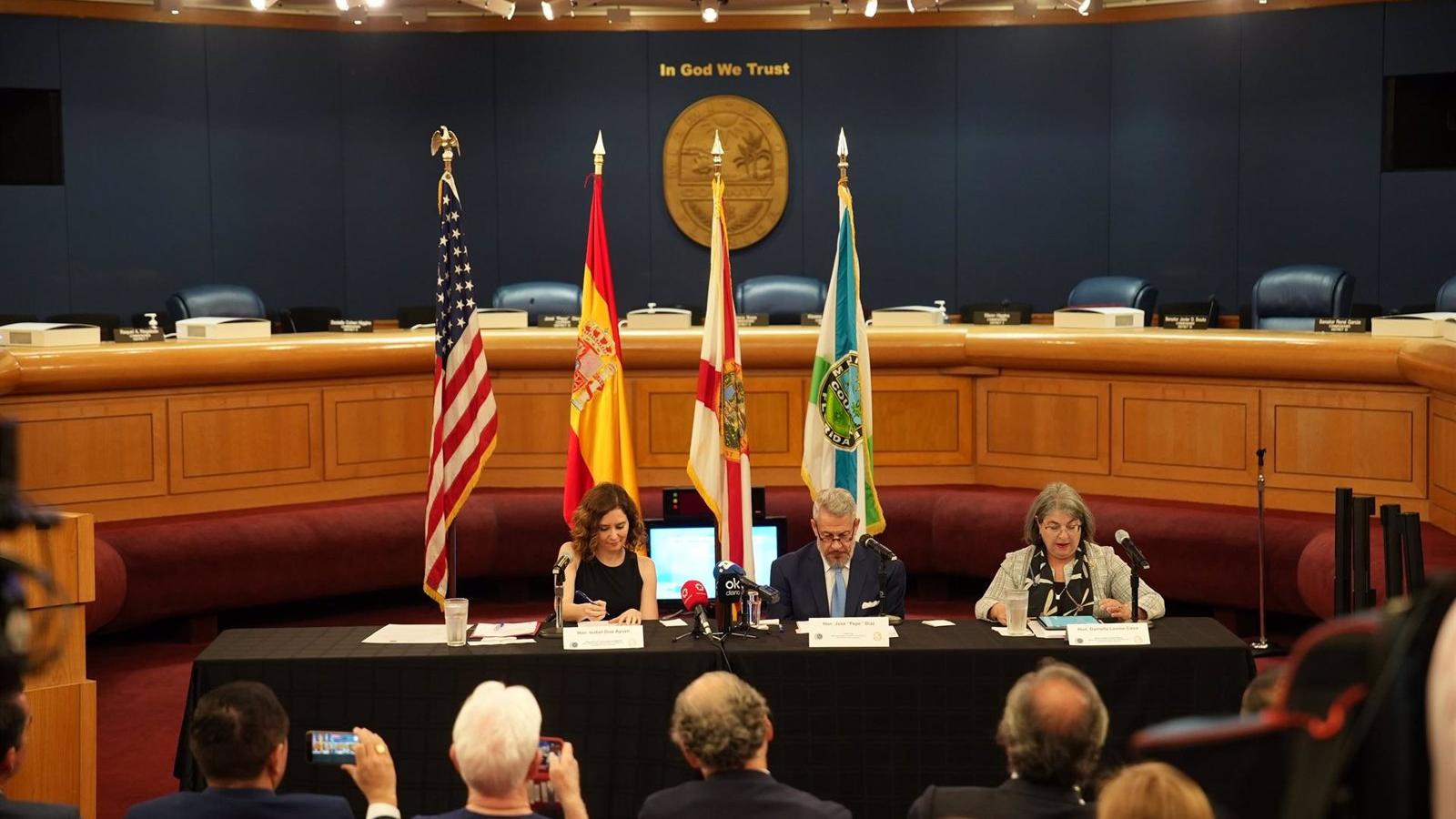 Díaz Ayuso ultima un acuerdo económico y cultural entre la Comunidad de Madrid y Miami