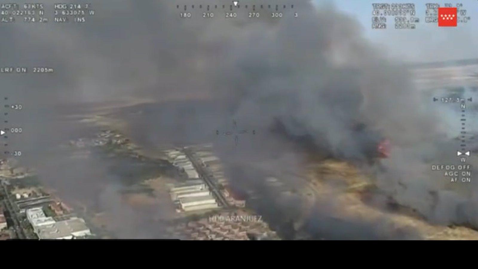 El fuego
de Aranjuez ha afectado a la reserva natural El Regalal-Mar de Ontígola