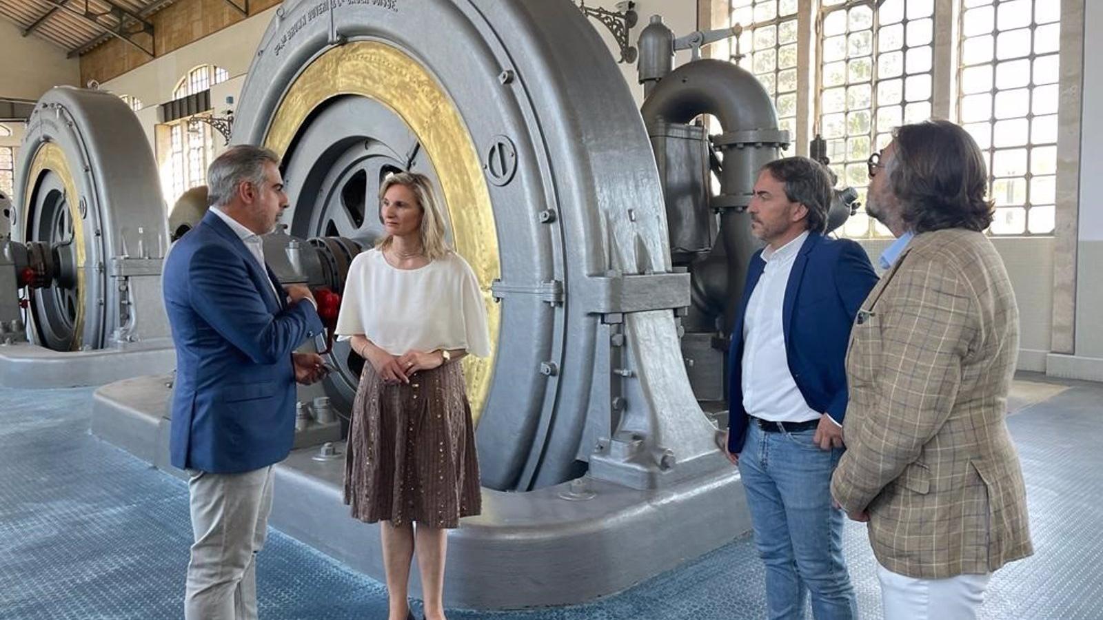 El Canal de Isabel II instalará placas solares flotantes en la minicentral hidroeléctrica de Torrelaguna