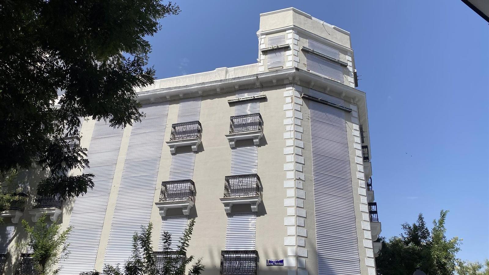 El Ayuntamiento de Madrid entrega el edificio de General Pardiñas a los vecinos, quienes decidirán si lo reconstruyen