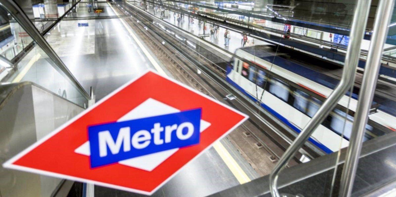 Circulación lenta en la Línea 10 de Metro entre Tres Olivos y Nuevos Ministerios por una incidencia