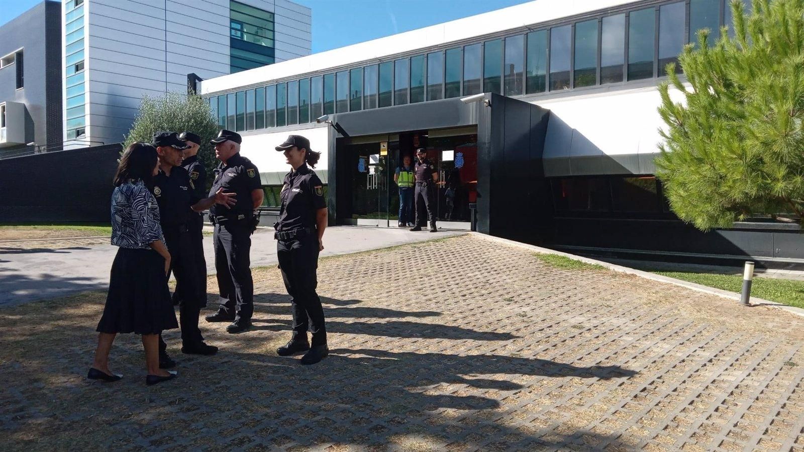 Las 30 comisarías de Policía Nacional de la región incrementan sus plantillas hasta los 7.430 agentes Las 30 comisarías de Policía Nacional de la región incrementan sus plantillas hasta los 7.430 agentes