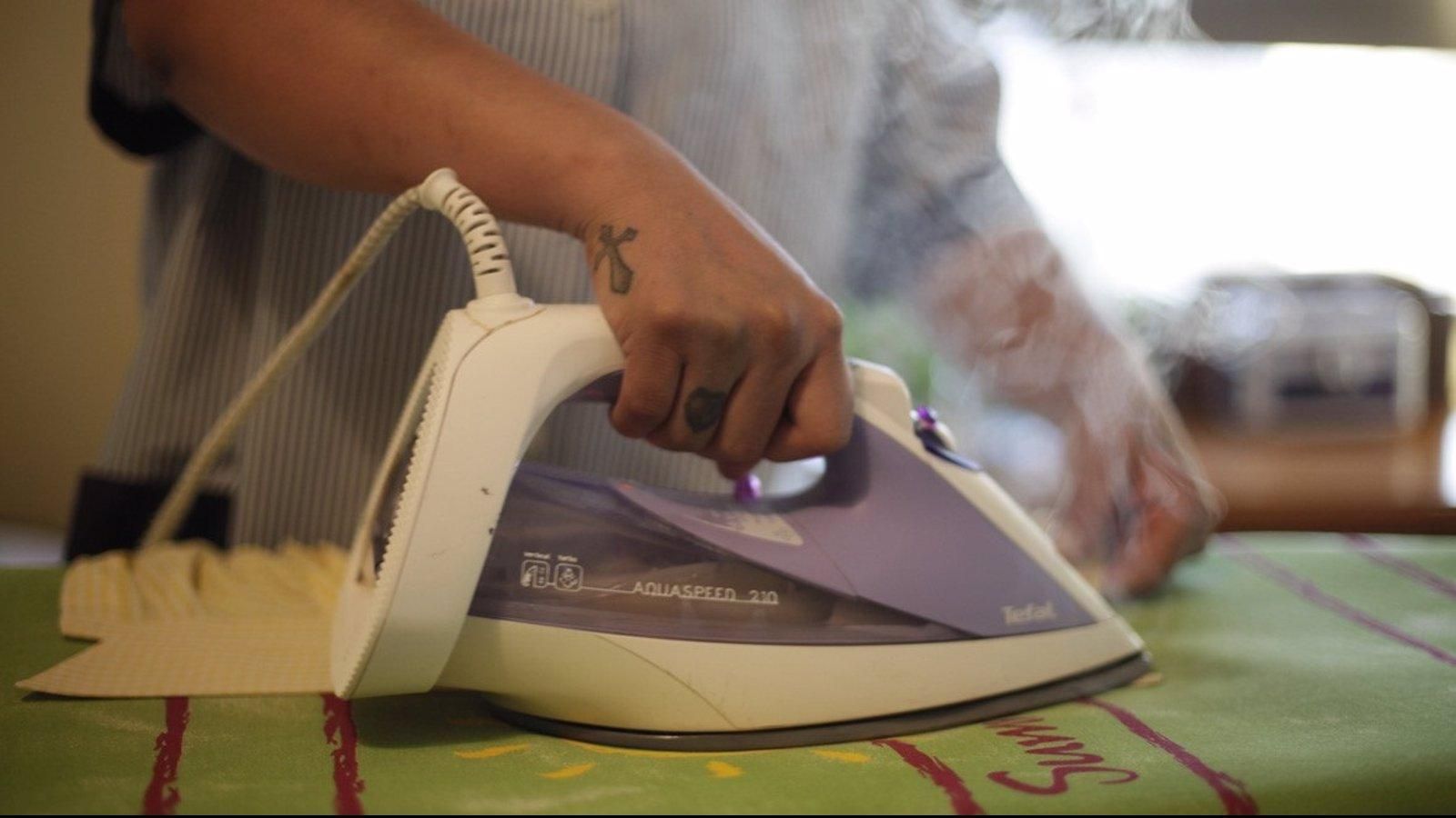 Cáritas valora como un "gran avance" la equiparación de derechos de las trabajadoras del hogar