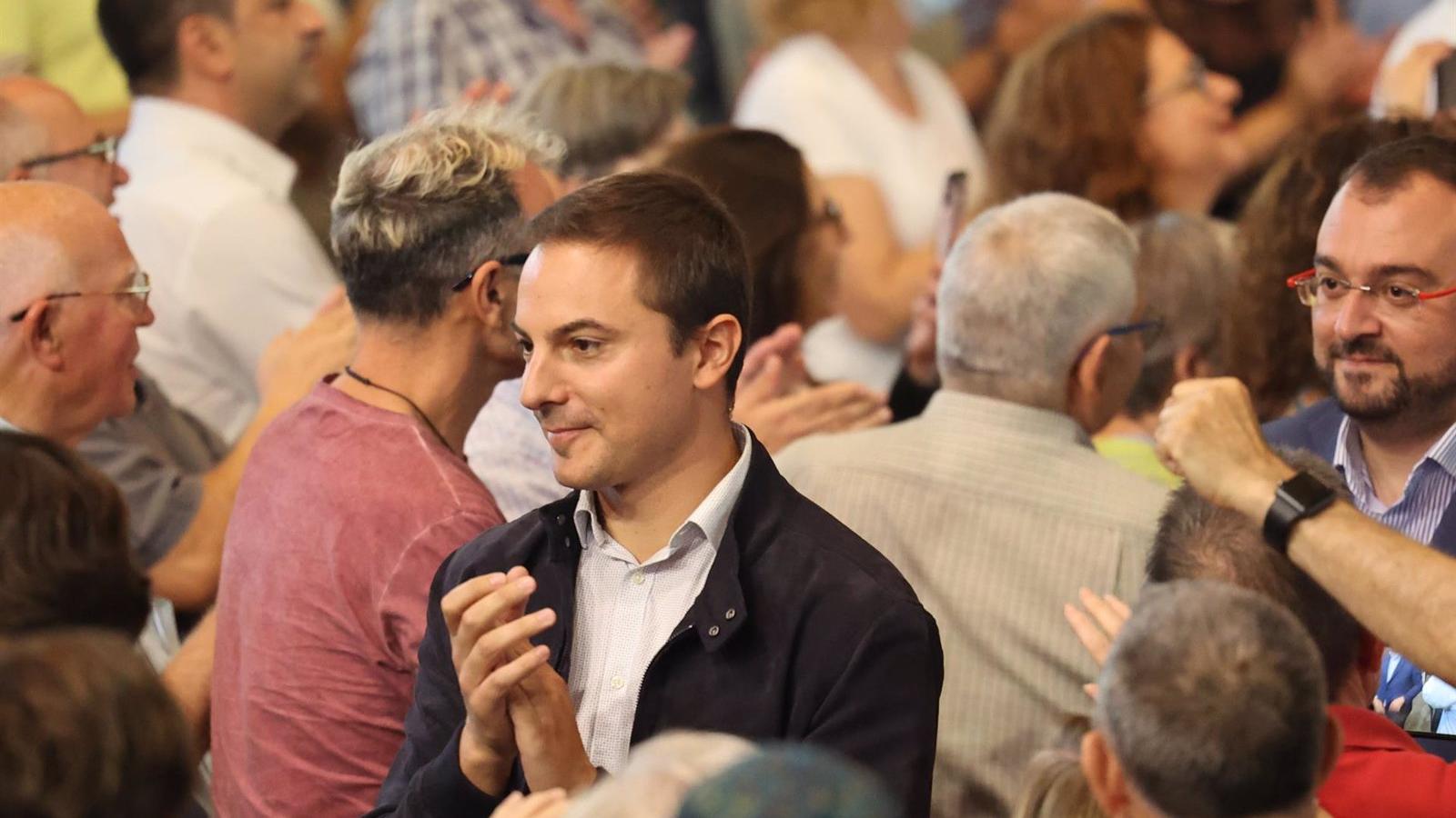 Lobato critica que Madrid sea la última comunidad en lanzar el bono joven de alquiler y apuesta por inversión en vivienda
