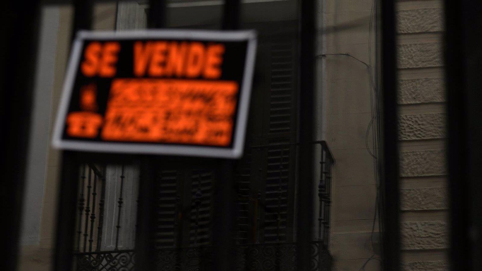 Los portales inmobiliarios ven signos de desaceleración en la compraventa