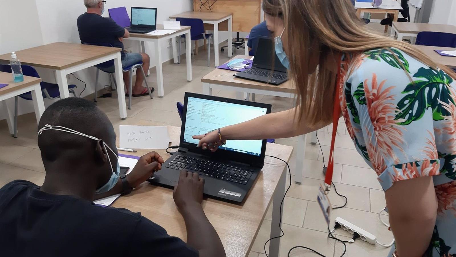 La Comunidad destina 300.000 euros a la organización de campos de voluntariado juvenil de municipios y asociaciones La Comunidad destina 300.000 euros a la organización de campos de voluntariado juvenil de municipios y asociaciones