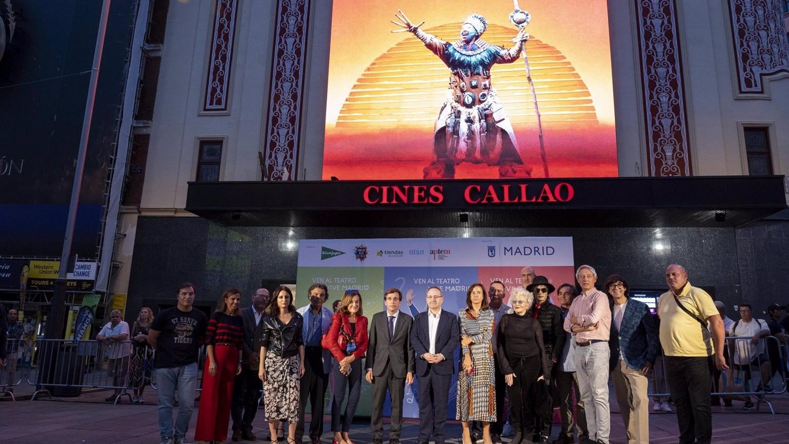 El Ayuntamiento y productores lanzan una campaña para promocionar la nueva temporada de teatro y musicales El Ayuntamiento y productores lanzan una campaña para promocionar la nueva temporada de teatro y musicales