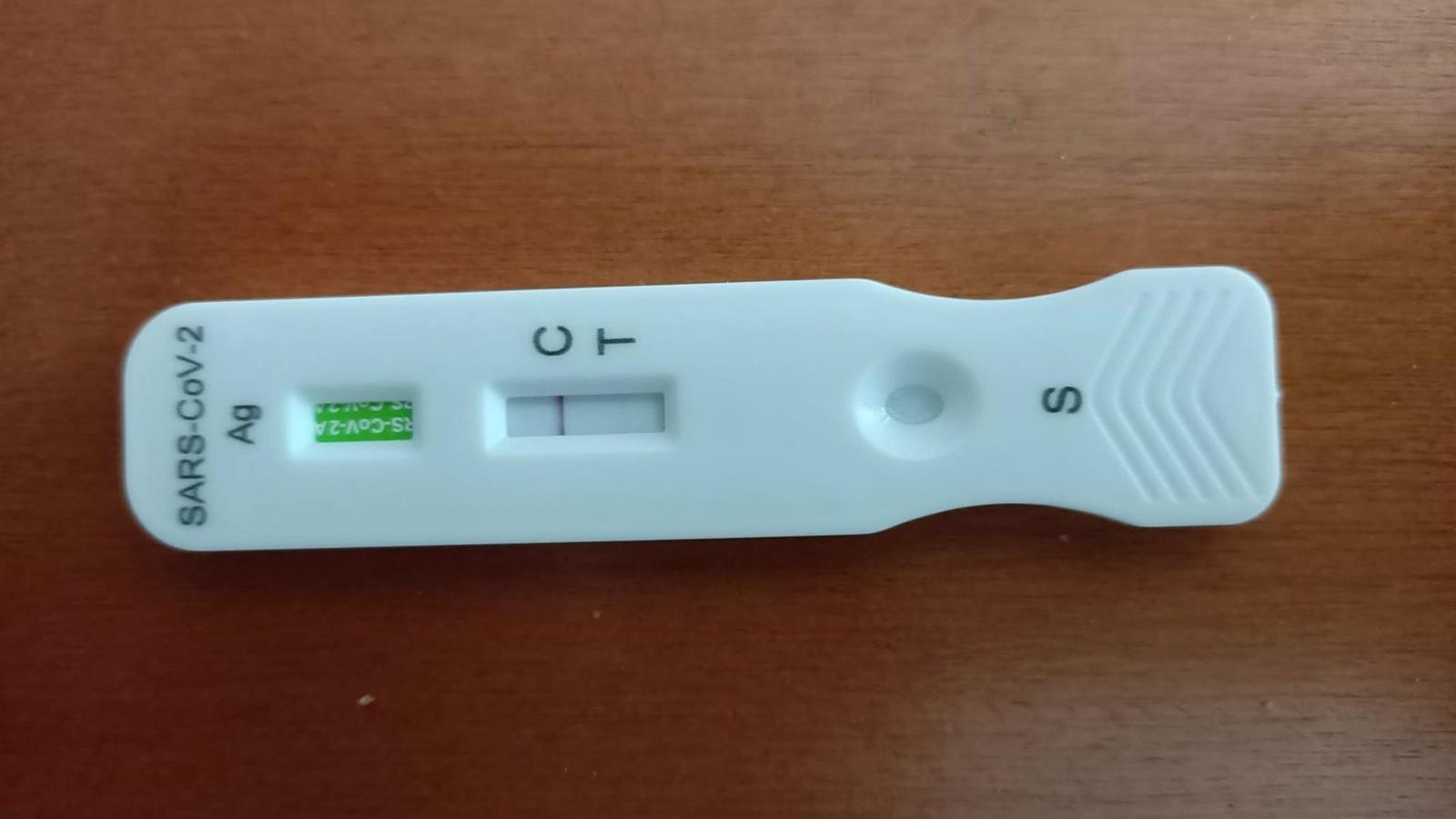 El Gobierno regional notifica 1.164 nuevos casos de coronavirus y caen a 321 los hospitalizados y a 22 los ingresados en UCI