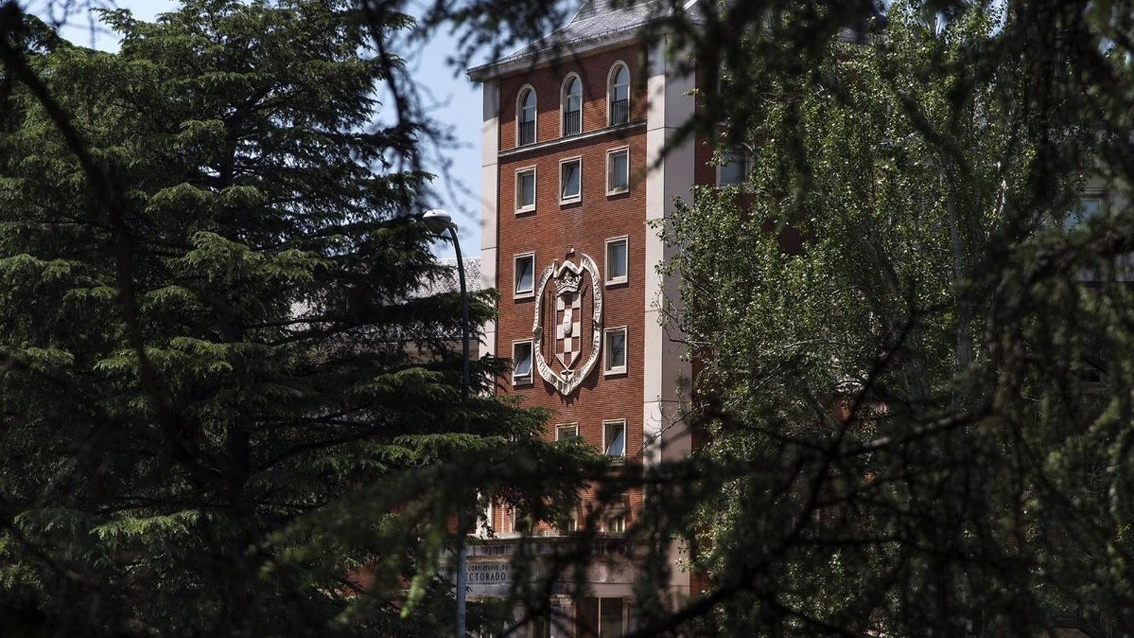 A juicio el exgerente de la UCM y varios administradores de colegios mayores por malversar cuatro millones de euros