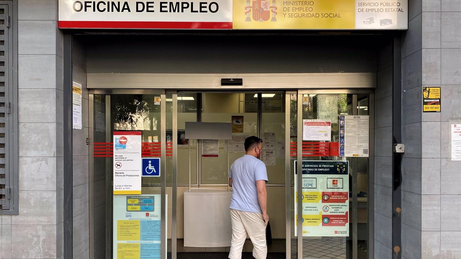 La capital registra una caída del paro en septiembre del 25,3% interanual con 146.265 desempleados