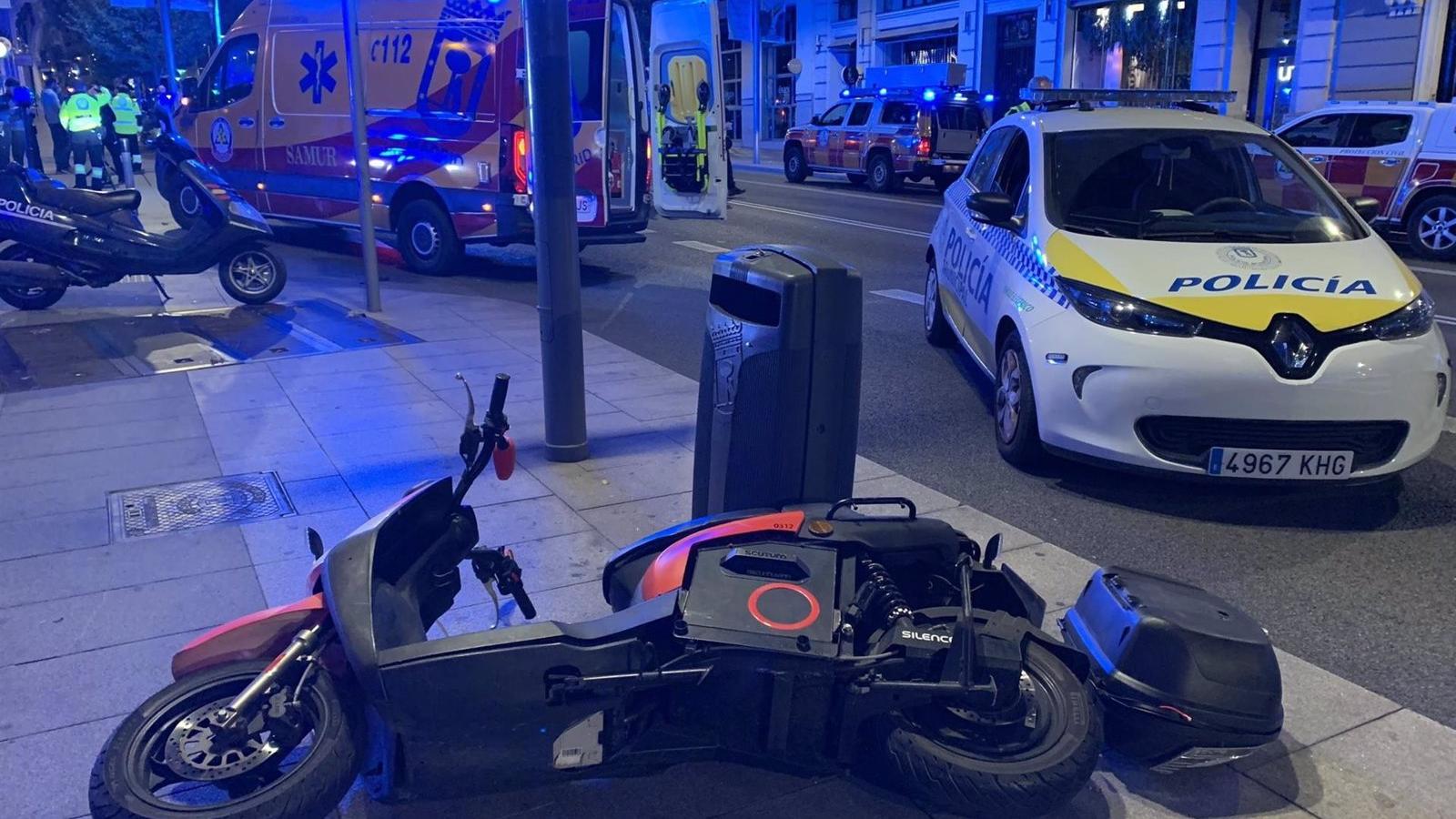 Heridos un motero y su acompañante en un accidente en Gran Vía