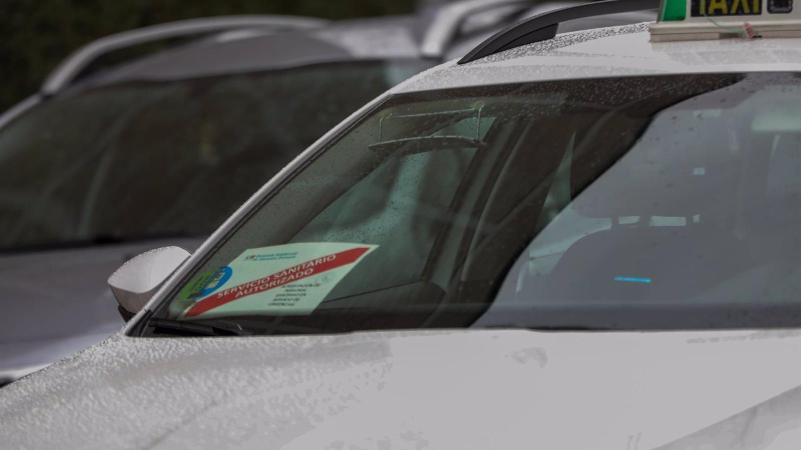 Los taxistas madrileños podrán aplicar desde el 1 de enero un 15% de descuento en la precontratación del servicio