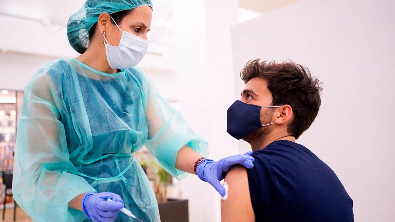 El Colegio de Farmacéuticos de Madrid se suma a la campaña de vacunación contra la gripe