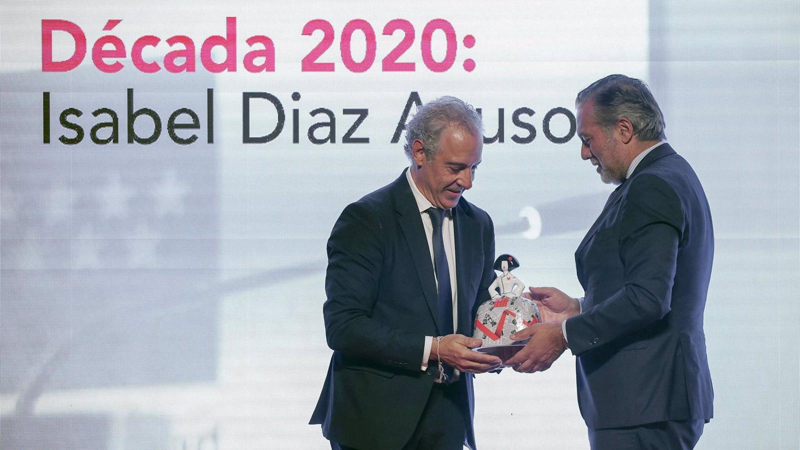 Díaz Ayuso, premiada por Hostelería Madrid por su 