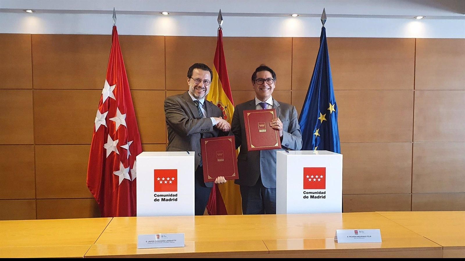 La Comunidad y el Banco Europeo de Inversiones acuerdan una financiación de 372 millones para la L11 de Metro La Comunidad y el Banco Europeo de Inversiones acuerdan una financiación de 372 millones para la L11 de Metro