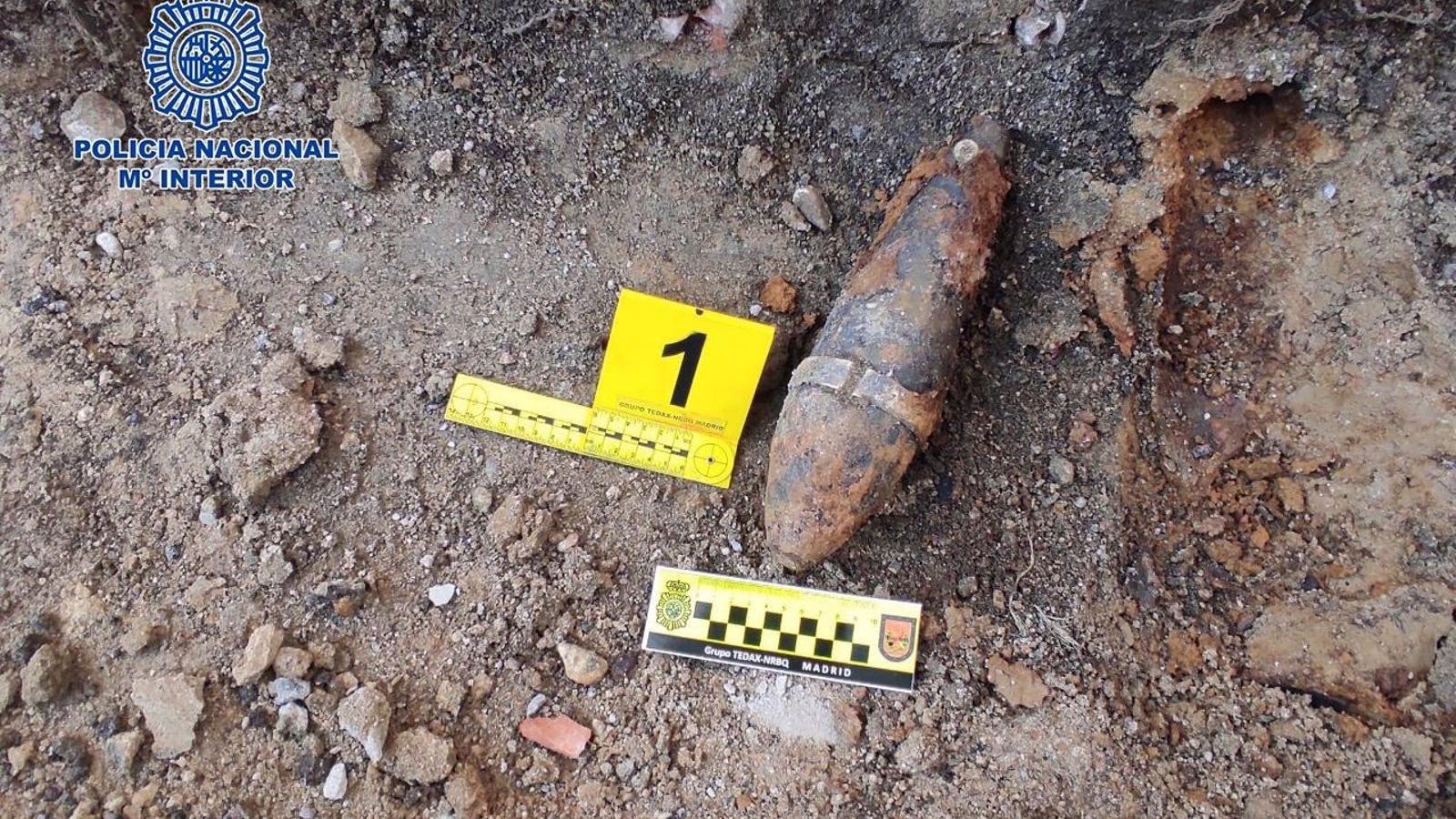  Desactivados dos artefactos explosivos de la Guerra Civil localizados en dos obras en Vicálvado y Chamberí