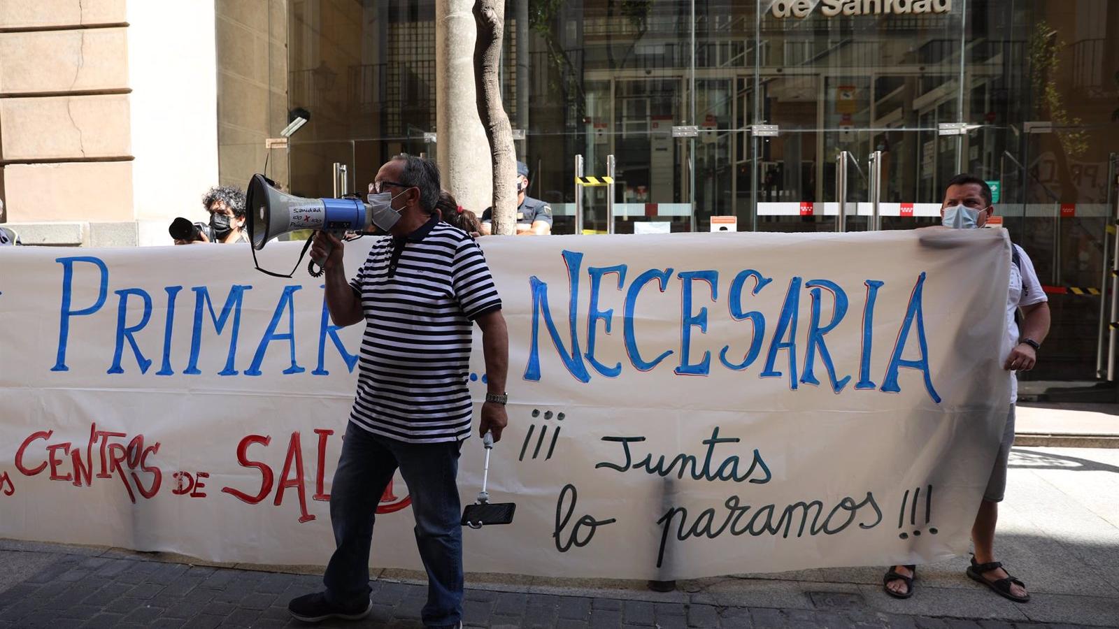 Amyts convoca a cerca de 5.000 médicos y pediatras a una huelga indefinida