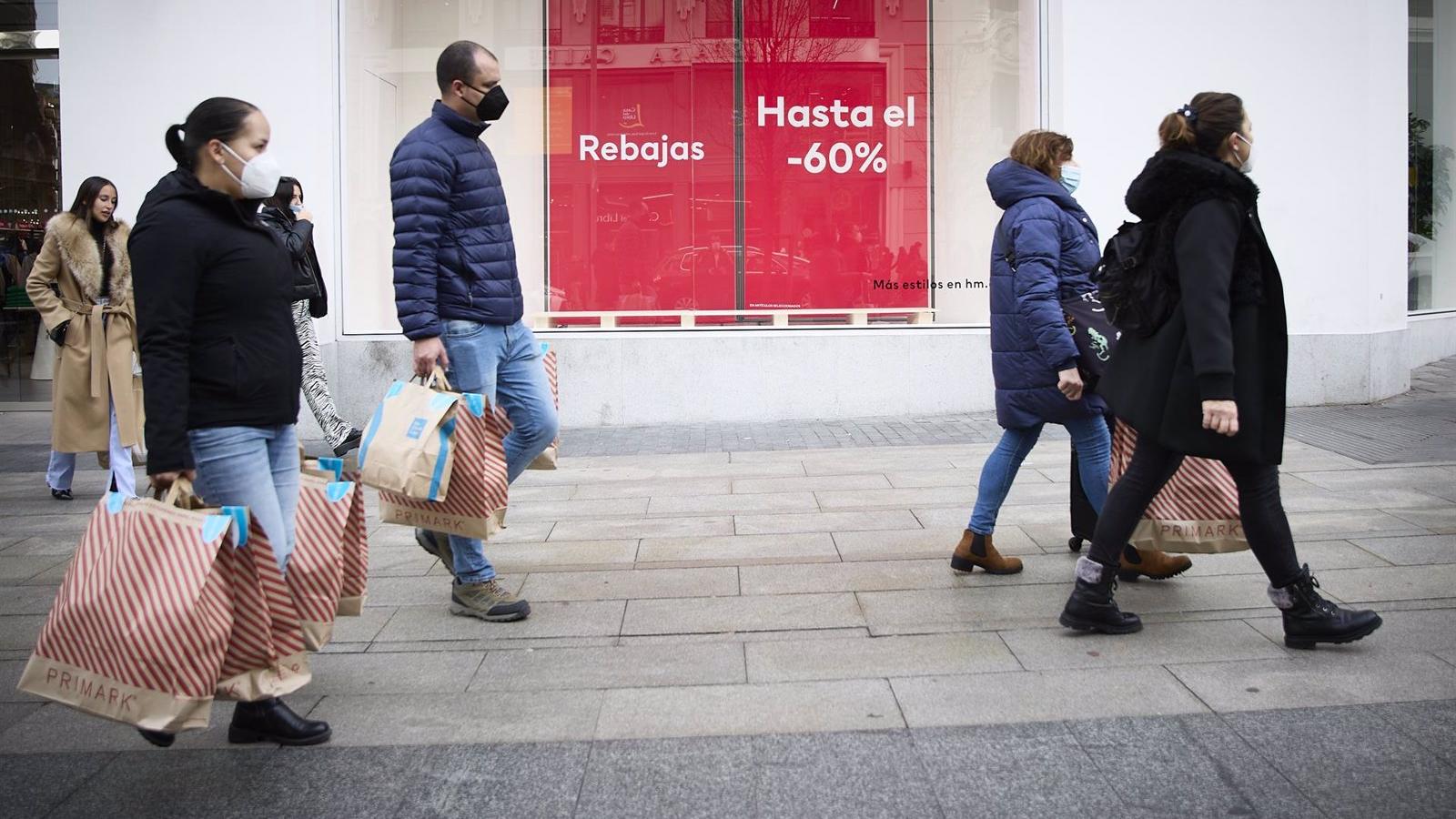 El 32% de los españoles gastará menos en estas Navidades