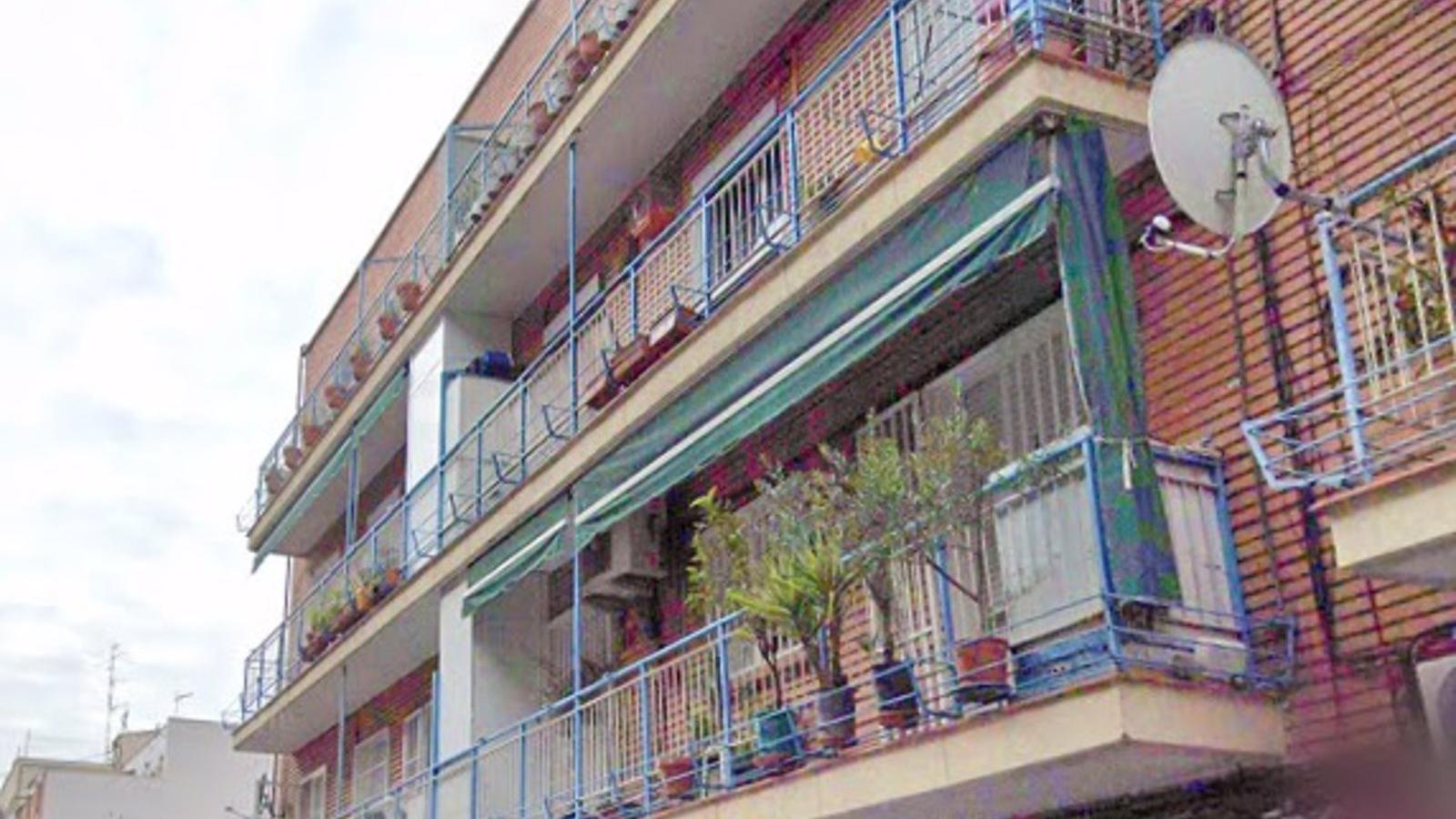 La mujer que agonizó cinco días en su casa tras negarle su marido ayuda volvió a vivir con él tras denunciarle