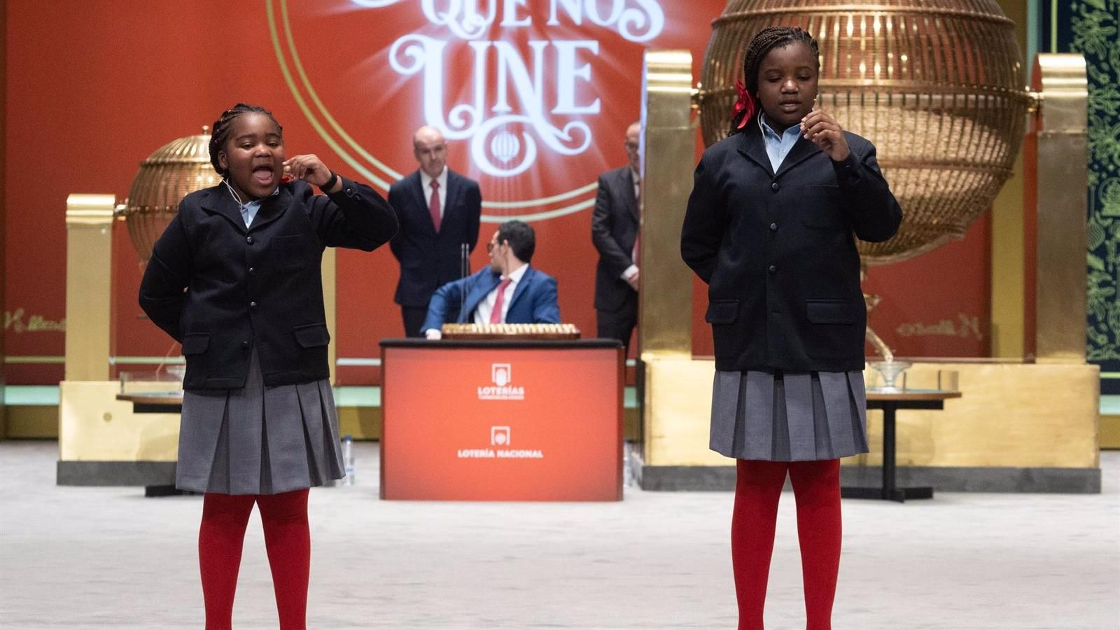  El 88.509, tercer quinto del Sorteo de Navidad, cae en el Intercambiador de Moncloa