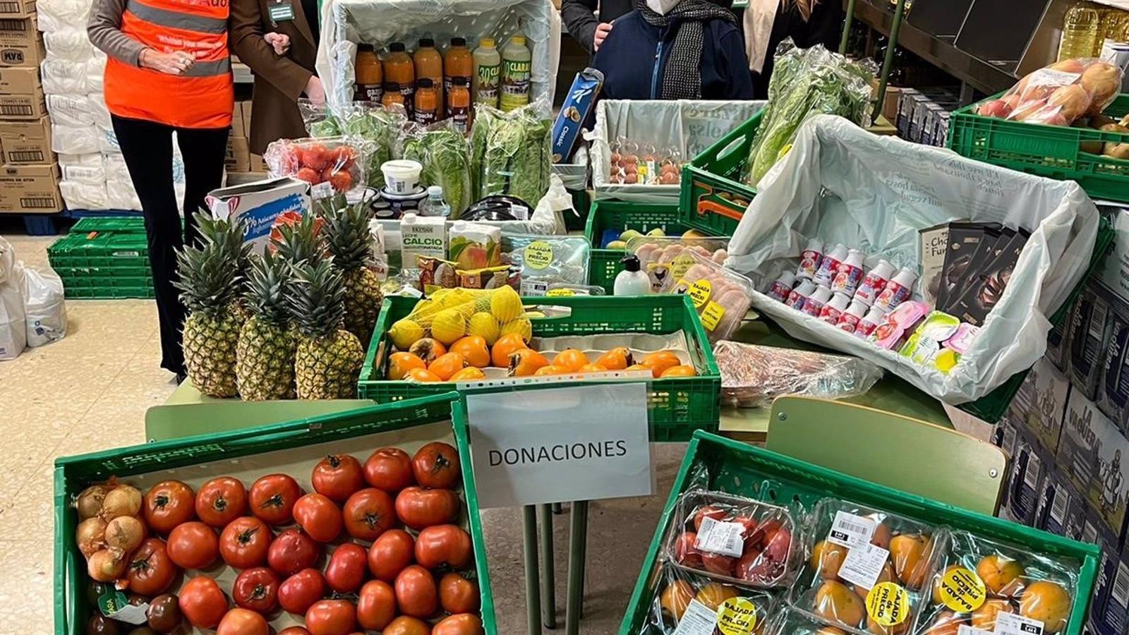 Mercadona dona alimentos a las ONG Cesal, Alucinos y olVIDAdos de Madrid