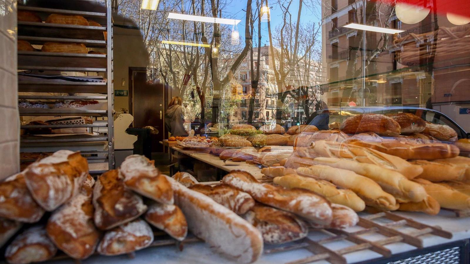 Las ventas del comercio minorista suben un 1% en noviembre en Madrid y el empleo disminuye un 0,7%