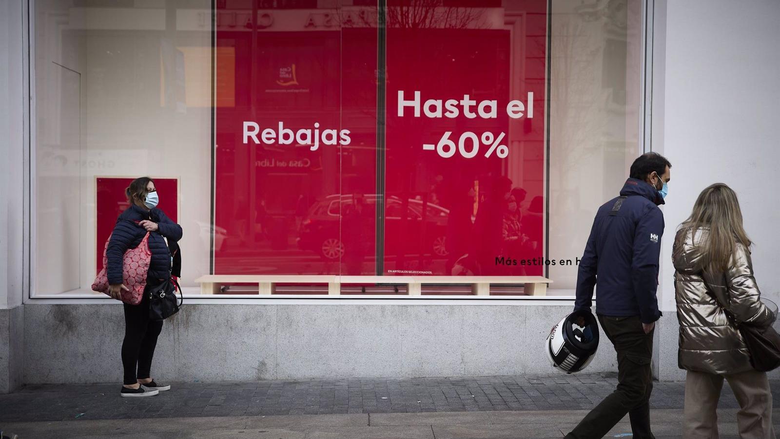 El empleo durante las rebajas crecerá en la región un 15% más que el año pasado